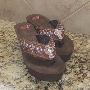 Women's Justin Ladies Brown Rhinestone Flip Flops